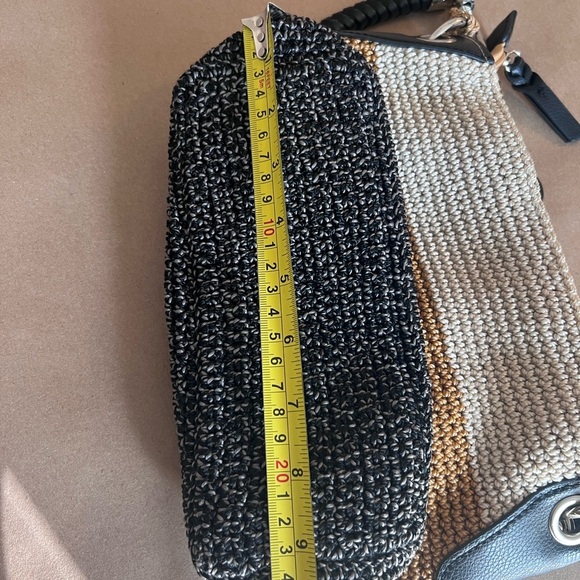 The Sak Black Tan Cream Vertical Stripes Crochet Small Shoulder Bag Zip Closure - Picture 7 of 10